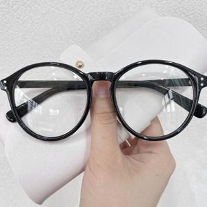 동그란 뿔테 안경 작은얼굴 오버사이즈 유광 초경량