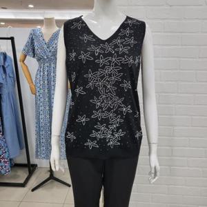 해리앤 DP01 비즈꽃 브이넥 민소매 니트 YOSP7703