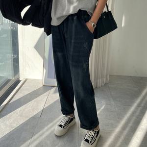 [모니카룸] (FREE)(빅사이즈)후끈 융배기 청 팬츠