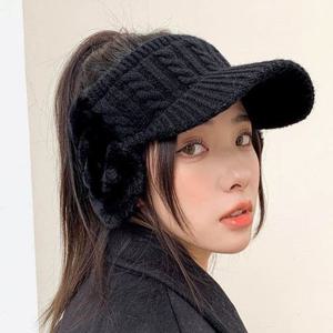 방한용품 여성 겨울 따뜻한 귀달이 니트 썬캡 모자