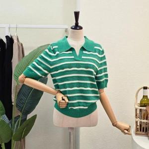 [포커스]  FM4C3KT30095_브이 카라넥 스트라이프 니트