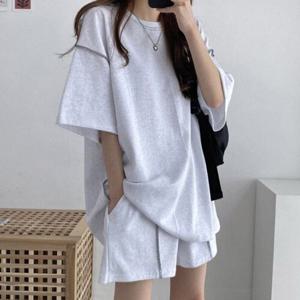 [잇백잇슈]스티치반팔반바지셋업 스티치 루즈핏 여성데일리룩