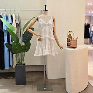 [포커스]  FM4E9OP5877_프릴 티어드 뷔스티에 원피스