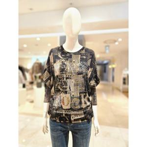 [르니앤맥코이(여성)]가오리핏 큐빅 라운드넥 티셔츠 MN04TS400FJY