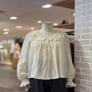 [레코브]  LC61D9BL544X_스모킹 셔링 블라우스