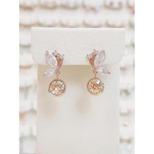 볼라레 세이브존01 팬시 나비 큐빅 드롭귀걸이 LE839