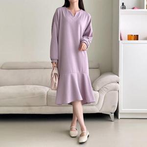 아이우먼 스위트트임훌긴팔원피스 NOS614M410 빅사이즈