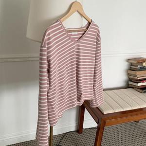 아이우먼 셀리단가라브이넥긴팔티 MOQ069M410 빅사이즈