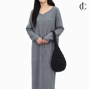 엘케이트 여자 니트 원피스 겨울 브이넥 롱 무지 원피스 LBRT010
