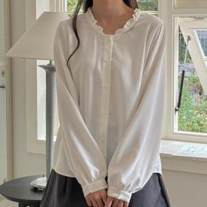 아이우먼 릴리프릴넥블라우스 RDT181M411 빅사이즈