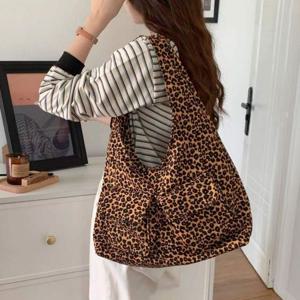 미콘 25008 여성 데일리 호피무늬 포켓 크로스백