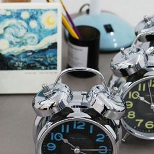 알람시계 멀리서도 잘보여요 오로라 자명종 탁상시계