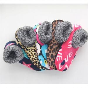 여자 따뜻한 패턴 벨벳 기모안감 겨울 방안 덧신