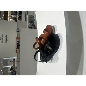 베어파우 ARLETH 여성 샌들 캐주얼 경량 여름샌들 키높이 2종택1 K2841RB-W