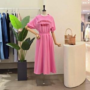 [포커스]FM5D9OP5152_레터링 허리 밴딩 롱 원피스