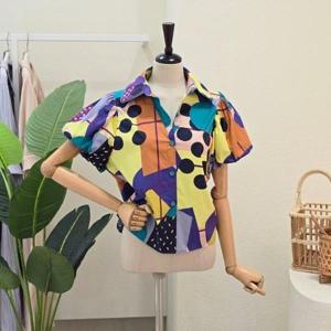 [포커스]FM5D3BL31795_퍼프 소매 믹스 패턴 블라우스