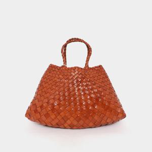 (공식수입)드래곤디퓨전 산타 스몰 여성 토트백 8893 TAN