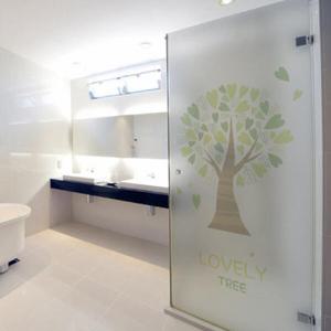 아트박스/꾸밈 cg046_m-무점착유리시트_러블리트리_유리문시트지