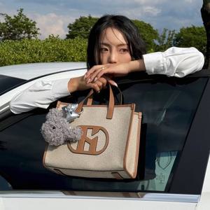 [헤지스]H소가죽 패치 베이지 토트 겸 숄더백 M HIBA5F108I2