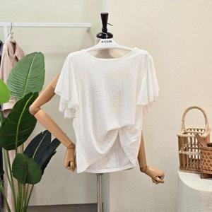 [포커스]FM5F9TS5218_펀칭 프릴 셔링 소매 티셔츠