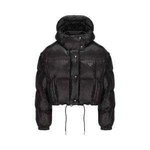 프라다 로고 플라크 크롭 패딩 재킷 291973S21211A9 F0002 TP944400033