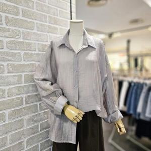 [레코브]LK41E9NB017X_금속 장식 시스루 주름 남방