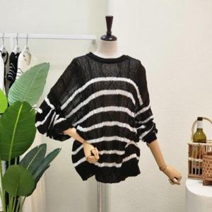 [포커스]  FM3E9KT5487_썸머 스트라이프 루즈핏 롱 니트