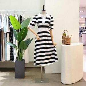 [포커스]  FM3D7OP03496_레이스 카라 스트라이프 롱원피스