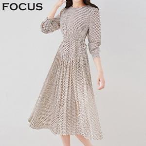 [포커스]포커스 나염스트링플리츠원피스_VF3F1OP3021