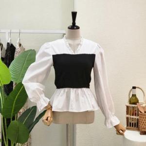 [포커스]  FS3A7BL01191_배색 포인트 프릴 블라우스