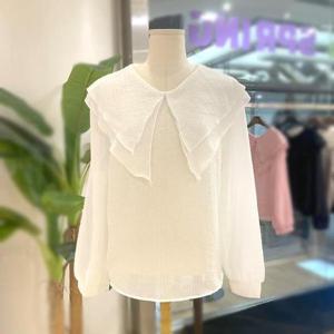 [파르베]  F23A44728_엠보싱 더블 카라 블라우스