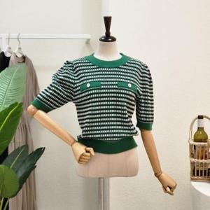 [포커스]  FF3H7KT00095_트위드 포켓 라운드 니트