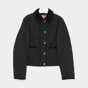 버버리 다이아몬드 퀼팅 내부체크 크롭 여성 자켓 8107465