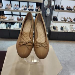 [엘칸토]엘칸토 HC10 여성베이지리본장식펌프스 LCWD51U33935 (4