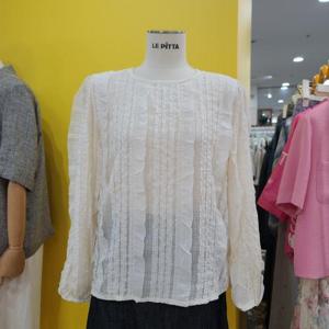 르피타 DP01 라운드 프릴 블라우스 L253UBL901