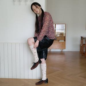 [써스데이아일랜드][KiiiKiii 착용]레이스 믹스 쉬폰 블라우스(T256MBL152W)