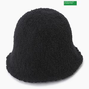 베네통 부클 버킷햇 BCCPA1561