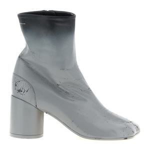 MM6메종마르지엘라 아나토믹 크링클 가죽 앵클 부츠 S66WU0131P