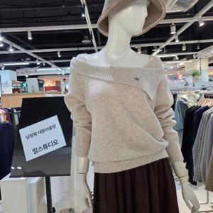 밀스튜디오 DP02 오프숄더니트 LRAKTS125