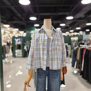 [멜로디가든]모모체크 블라우스 (M25F8B164 라이트블루)