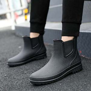 발편하고 유연한 남성 장마 대비 레인부츠 숏 장화