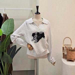 [포커스]FW5K3KT32495_강아지 포인트 카라넥 니트