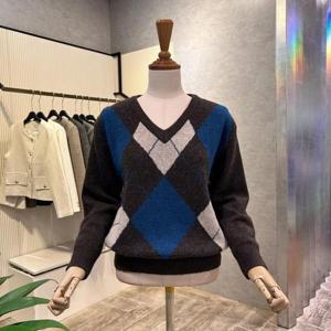 [ab.f.z]AOA1HW44A_V넥 마름모 크롭 니트