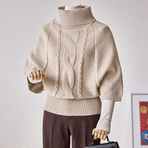 [커스텀에이블] 꽈배기 터틀 망또 니트_T2512KN179D