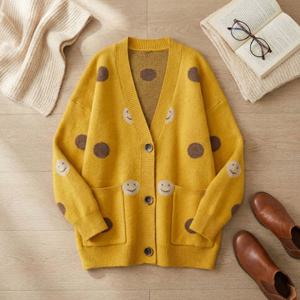 스마일도트 브이넥 니트가디건_NC4GD007