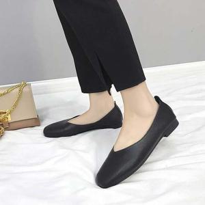 여성 단화 신발 블랙 낮은굽 구두 오피스룩 면접 패션