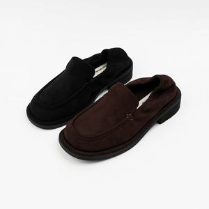 [신난다슈] 여성 로퍼 단화 3cm 여자 플랫 구두 바부슈 기모 스웨이드 밴딩 통굽 LM25787