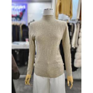 밸리걸 세이브존01 겨울 모크넥 베이지 긴팔 이너 니트 615610