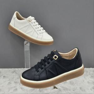 [탠디]여성 골드 포인트 스니커즈 X2HS50GI16 LM-BLACK LM-IVORY