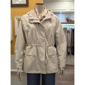 BCBG 세이브존01 스트링 점퍼 B5A2R165A